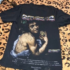 *NEW*Off-White Digit Bacchus Graphic Tee
Comes with Certificate of Authenticity